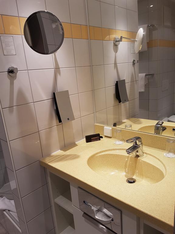 Gastehaus Am Rptc Hotel Monachium Zewnętrze zdjęcie