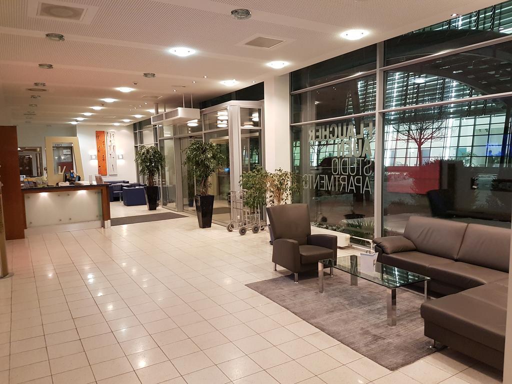 Gastehaus Am Rptc Hotel Monachium Zewnętrze zdjęcie
